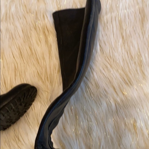 Michael KORS - Black Leather Knee High Boot  Size 6 - Picture 9 of 10